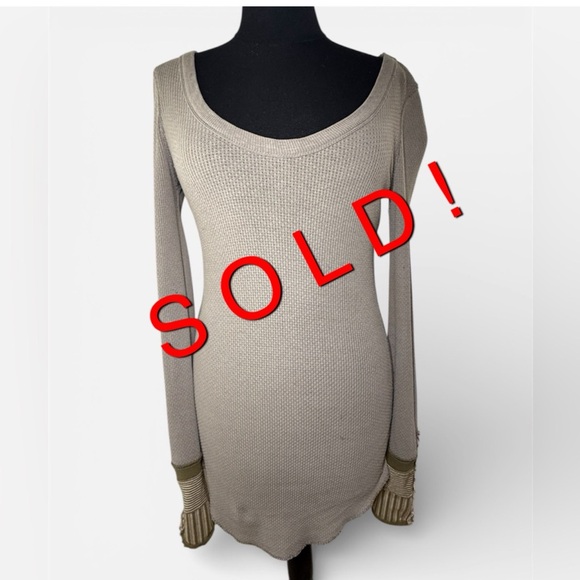 Free People Tops - Free People Woman’s Cuff Thermal Long Sleeve Classic Top Sz XS Grey/Brown